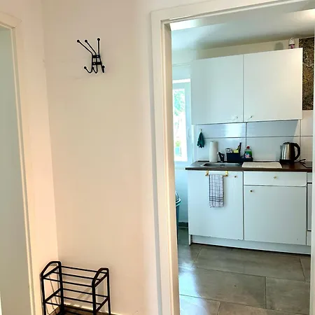 3 Bedroom Near Duesseldorf Messe & Airport 6 Single Beds Wifi Duisburg